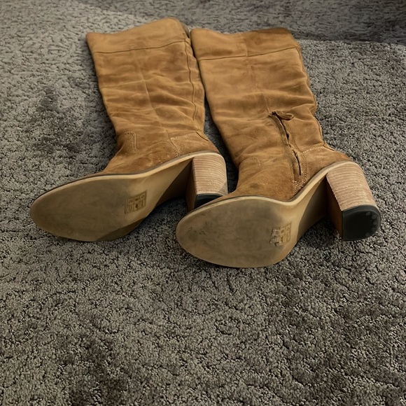 STEVE MADDEN OVER THE KNEE SUEDE BOOTS - ORLANDO - Picture 2 of 7